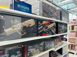 -玩动奇季品牌玩具超市