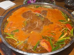 -亮欢寨酸汤鱼(沙冲路店)