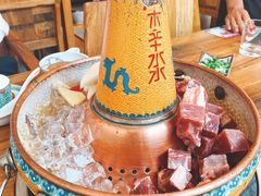 -毛辣果·贵州红酸汤牛肉火锅(西单店)
