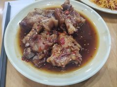 微辣辛辣猪蹄-贤花饭店(城阳店)