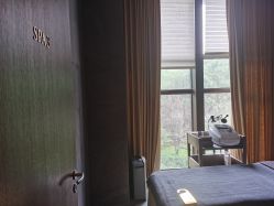 点击看大图 -妈咪爱月子中心·母婴护理