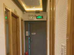 -花和海鲜自助(梅江店)