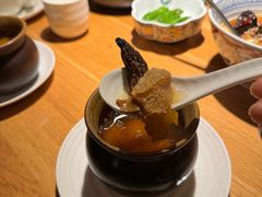 羊肚菌竹荪野菌汤-庆春朴门