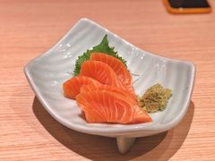 三文鱼腩刺身-小山日本料理(电子大厦店)