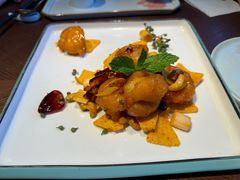 -映水芙蓉(长宁来福士店)