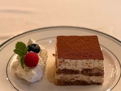 -Wolfgang’s Steakhouse 沃夫冈牛排馆(上海白玉兰广场店)