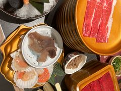 -牛YO寿喜烧·铁板烧和牛火锅自助(市府恒隆店)