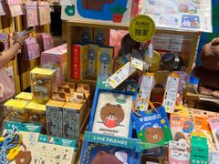 -九木杂物社(东方宝泰店)