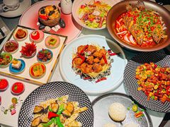 -江上荟·创意中国菜(绿地缤纷城店)