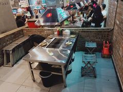 -马路牙子烧烤音乐酒馆(望京店)