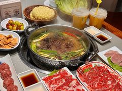 -四点金粥底火锅(沂州里店)