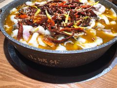 -山城外·非遗酸菜鱼(财富中心店)