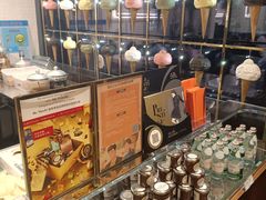 -VENCHI 闻绮(上海佛罗伦萨小镇店)