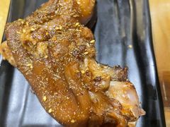 魔鬼辣猪手-聚点串吧·北京烧烤(朝北店)