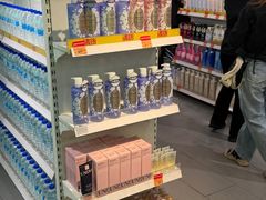 -万宁超市（重庆大厦南）(重庆购物商场店)