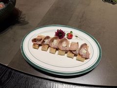 -蟹犇前•帝王蟹雪蟹(陆家嘴店)