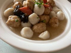 -荆楚渔艺堂·鱼头泡饭(江堤中路店)