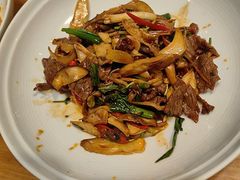 -山茶云南菜(永安里店)