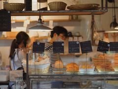 面包甜点陈列柜-仙峰天然面包(迎宾路店)
