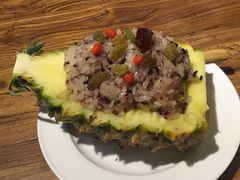 菠萝饭-茶花妹子云南餐厅(传媒大学店)