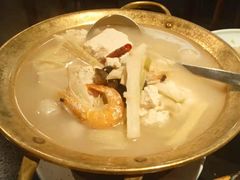 老作坊石磨豆腐-老头儿油爆虾·知味杭州(爱琴海购物中心)
