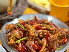 -喝丢一只鞋辣炒海鲜小烧烤(三八广场店)