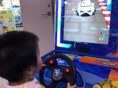 -汤姆熊欢乐世界(红博会展购物广场店)