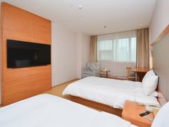 -全季酒店(西安凤城二路店)