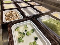 -尚品海鲜肥牛自助火锅(湖明店)