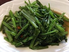 -Dang restaurant (patong phuket)