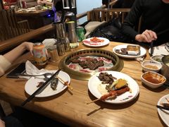 -韩京炭火烤肉自助料理(柯桥万达店)