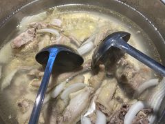 -三个椰子·现砍椰子鸡(金源CBD店)