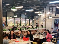 大堂-憨铁匠老火锅(龙岗万科里店)