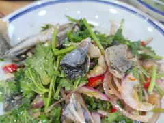 -明本湛江鸡•海鲜小厨(陈家祠店)