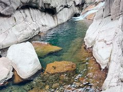 -鄣山大峡谷