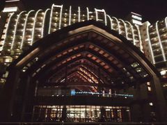 -三亚湾海居铂尔曼度假酒店