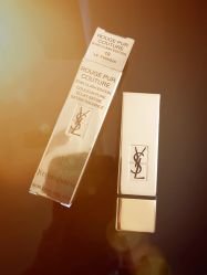 -YVESSAINTLAURENT