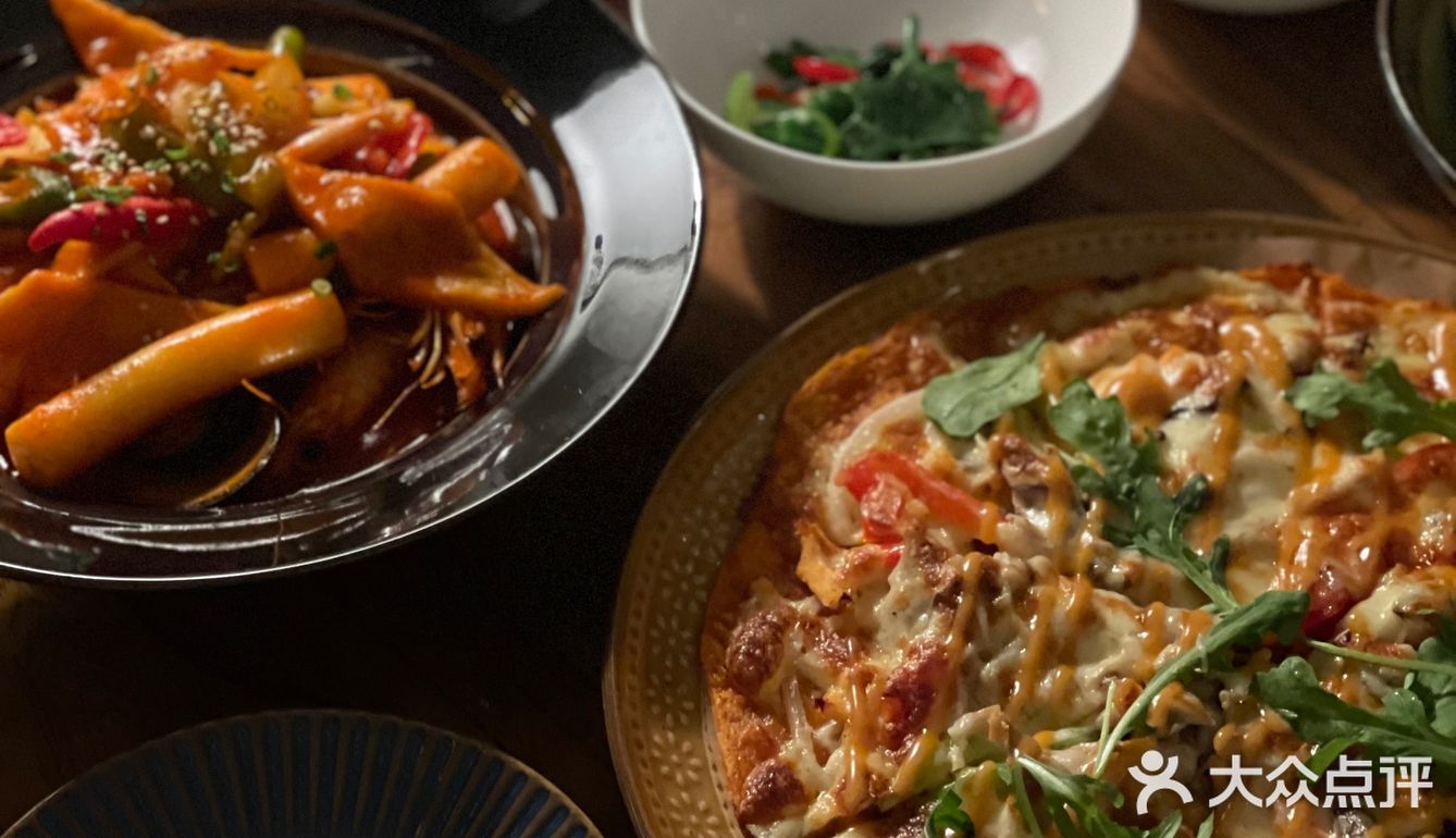 西安最高级的韩餐!溶洞风韩料氛围感jue了