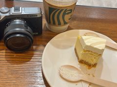 -星巴克(杭州西湖银泰1F店)