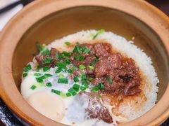-红星光发煲仔饭(文海店)