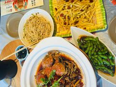 -肥肥虾庄·金牌油焖大虾(杨园滨江时代walk店)