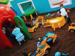 -孩子王童乐园(上海青浦吾悦广场店)