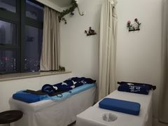 -佰推·肩颈腰·推拿理疗(湾悦城店)