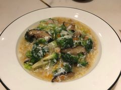 -星怡会·新加坡新美食(江南环球港店)