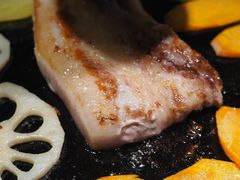 -唯成•韩国炭火烤肉 유성고기