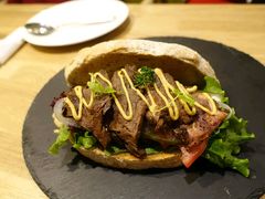 -HIGH FIVE哈福手工汉堡(桂林路店)