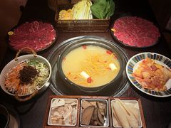 -芸鲜季·云南野生菌餐厅· 云南风物味研社(闵行店)