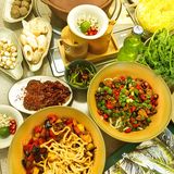 来楠无吃椰子鸡啦!