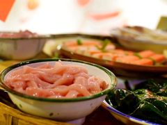 -王婆乔鲜鱼自助火锅(蜀汉路店)