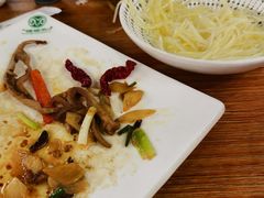 -塔哈尔·新疆盛宴(城西银泰店)
